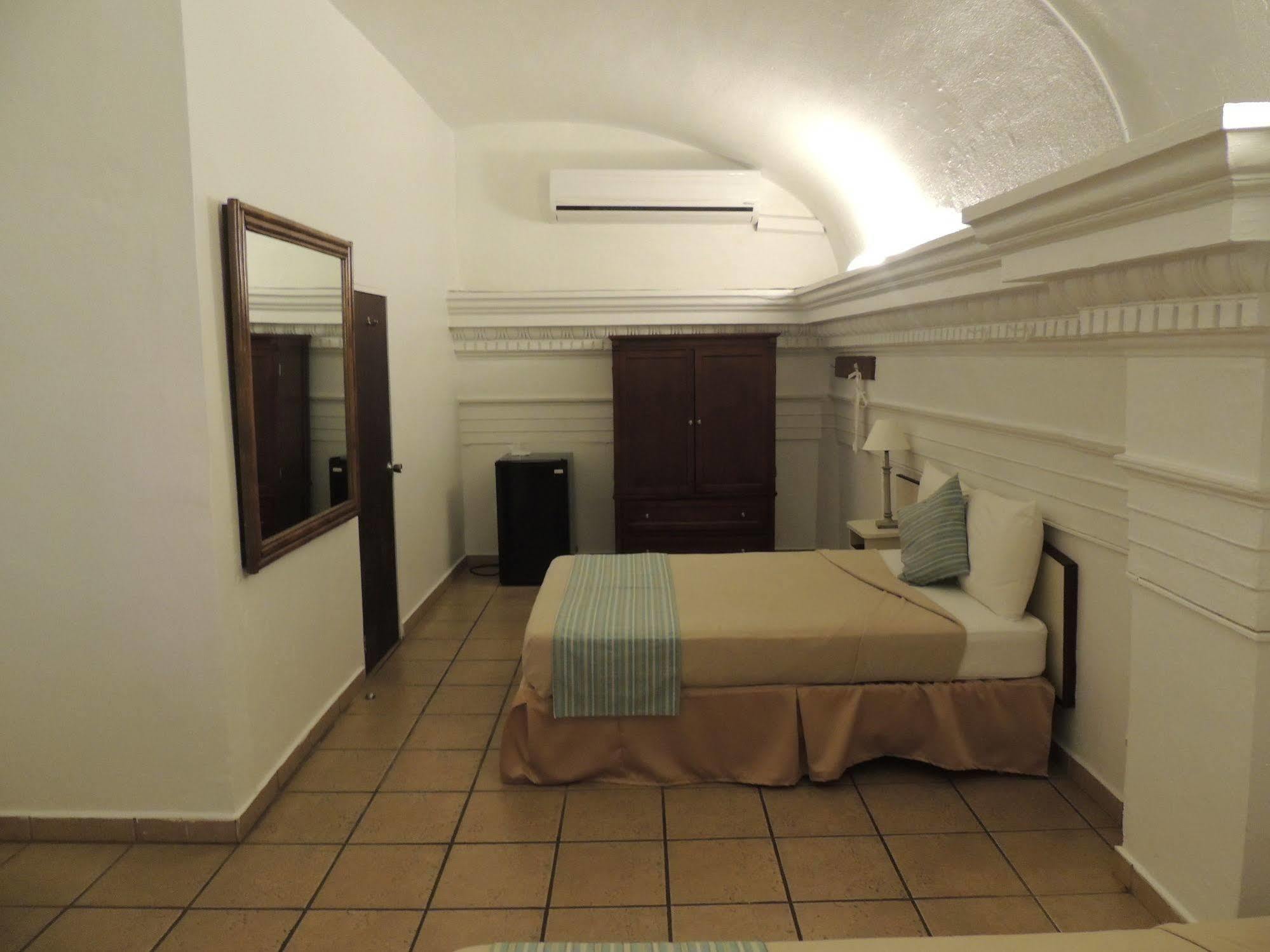 Hotel Colonial Mayagüez Exterior foto